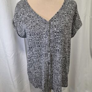No Boundaries Black and Gray Textured Blouse